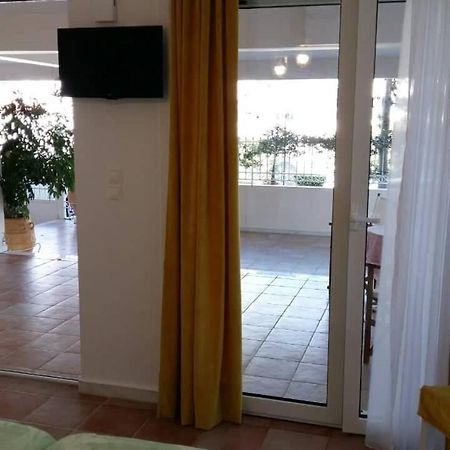 Nn Luxury Room Near Athens Airport สปาตา ห้อง รูปภาพ