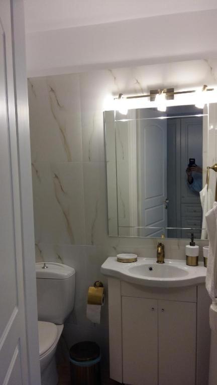 Nn Luxury Room Near Athens Airport สปาตา ภายนอก รูปภาพ