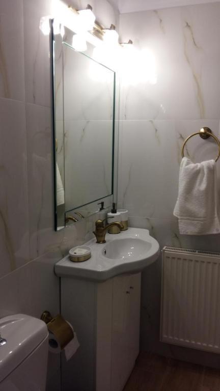 Nn Luxury Room Near Athens Airport สปาตา ภายนอก รูปภาพ