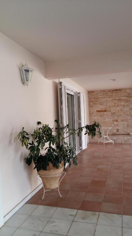 Nn Luxury Room Near Athens Airport สปาตา ภายนอก รูปภาพ